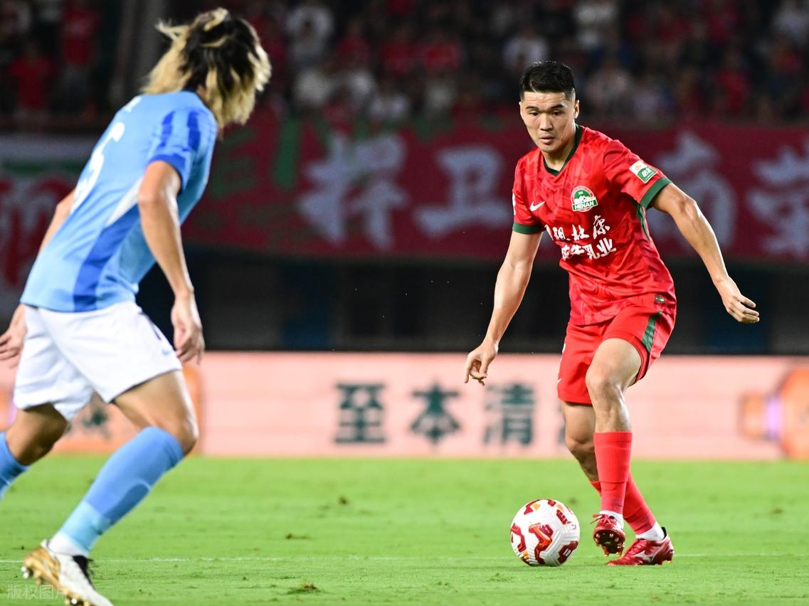 包含中超赛程吃紧，里尔集结日伤情更新，引发热议，控场能力受关注的词条-英雄联盟赔率官网